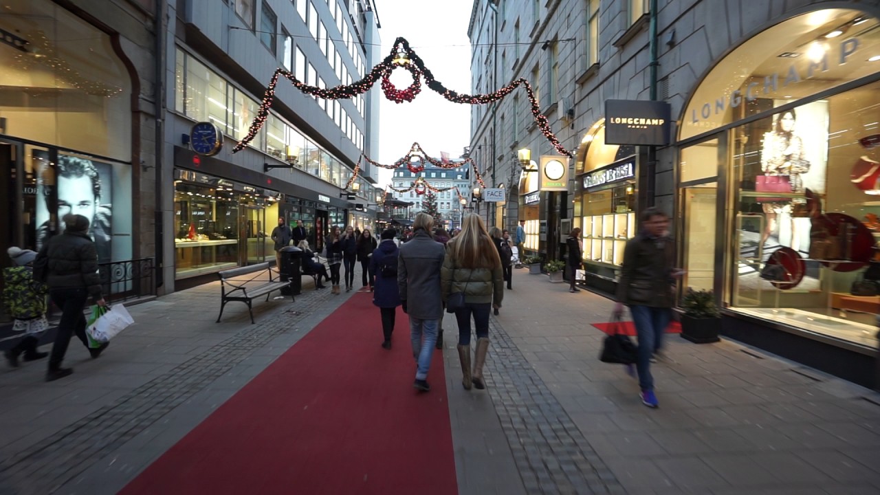 sweden-stockholm-walking-from-stureplan-via-biblioteksgatan-to