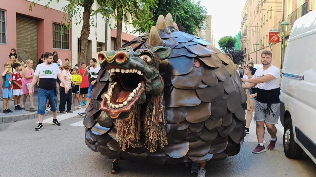 Despertada de la Cucafera 2025 a XXXIV Festes Barri del Port