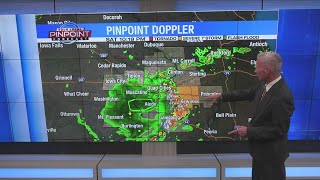 Severe storms move through the Quad Cities