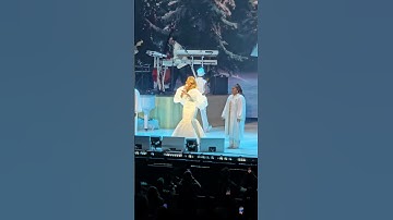 Thumbnail of Hark! The Herald Angels Sing / Gloria (in excelsis Deo) ~ Mariah Carey