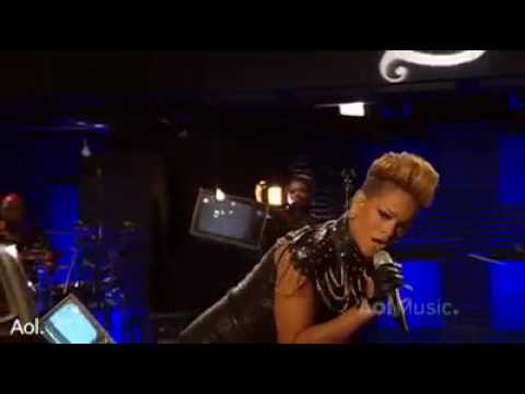Rihanna - Rude Boy (Live At AOL Sessions) Official Music Video