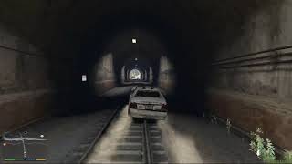 Тревор решил врезаться в поезд, но не знал, что машина взорвется screenshot 3