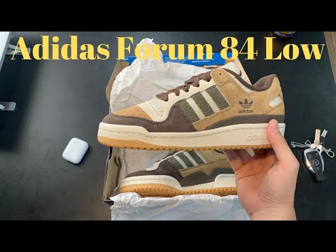 Video TRÊN TAY MẪU GIÀY ADI.DAS FORUM 84 LOW (GW4334) PHỐI... - youtube