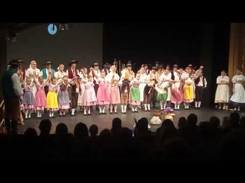 ŠAFRÁN - 30. let výročí od založení folklorního souboru. Městské divadlo - JABLONEC nad Nisou. 4.