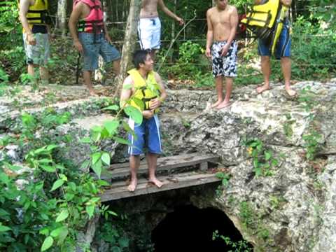 Yen Tran Cenote Dive