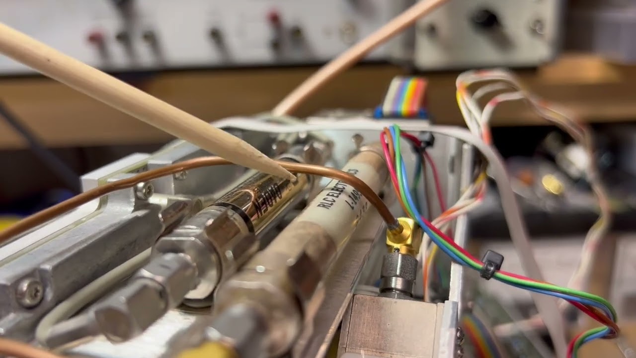 HP8595E Repair Part 4, Tracking Generator - YouTube