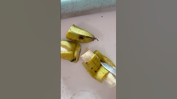 Cách ăn chuối người ba tư