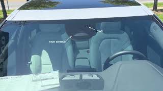 31688222 POLESTAR 2 WINDSCREEN WITH RAIN SENSOR WITH CAMERA BRACKET