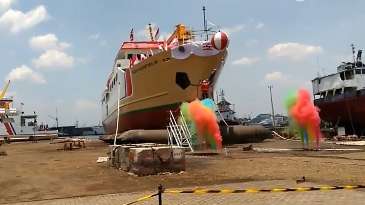 Kemenhub Luncurkan Kapal Sabuk Nusantara 98 Di Tanjung Emas YouTube