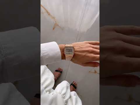 Жіночий годинник Skmei 1808RG Rose Gold у кольорі рожеве золото з електронним циферблатом