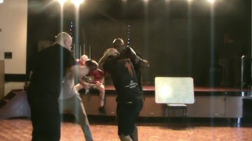 Punch inoculation drill - Adrenaline Combatives - Julien Masson
