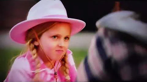 Zoom 2006 Film Give Me You Howdy Doo (Slow Motion)