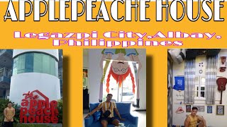 The Applepeach House