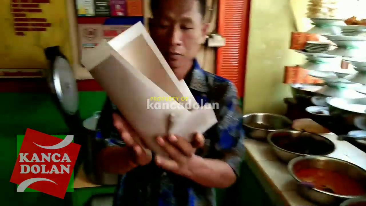 Cara Membungkus Nasi Padang | Indonesian Food 