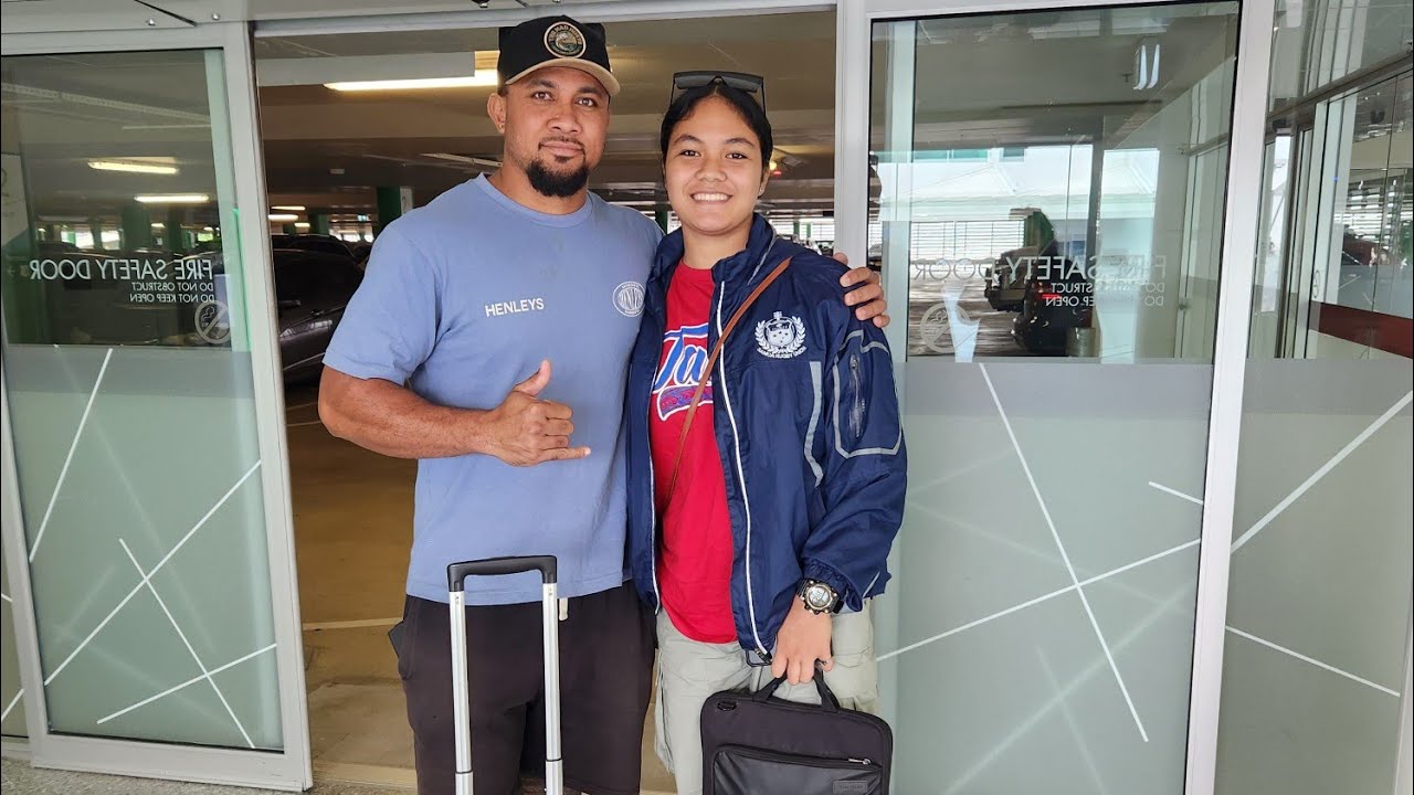 WE ADOPTED SIAOSI'S NIECE! | I'm Addicted to Fortnite!