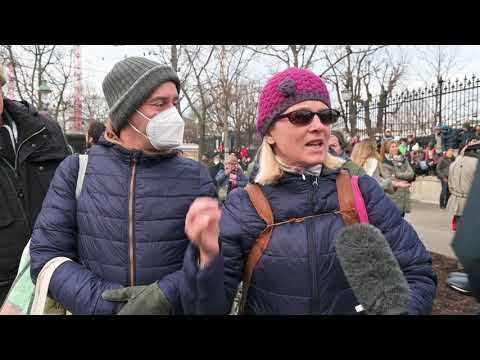 Chaos bei Corona-Demo: "Kurz muss weg! Sünde muss weg!"