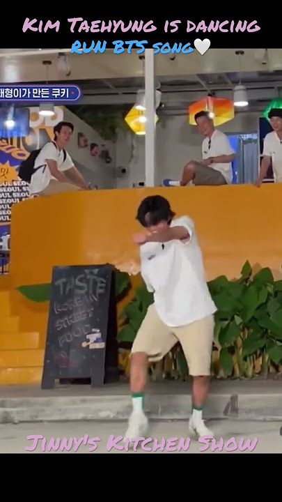 KimTaehyung is dancing on RUN BTS songπ₯β€οΈβπ₯π₯°ππ€ Jinny's Kitchen#taehyung #btsvkimtaehyung