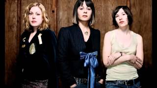 Sleater-Kinney - All The Drama You&#39;ve Been Craving