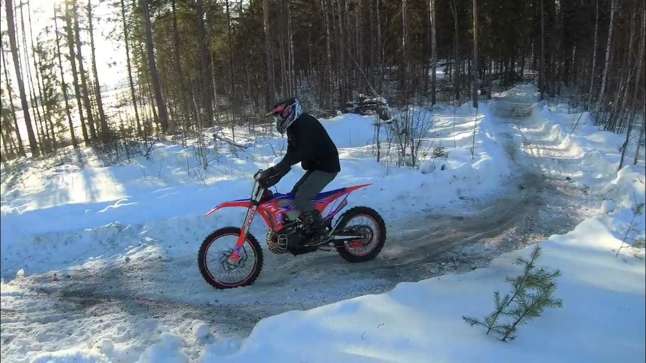 Вельск 2023 фото. Вольск улица революционная. Деревня павловичи. Вельск 2023 фото. Вельск 2023.