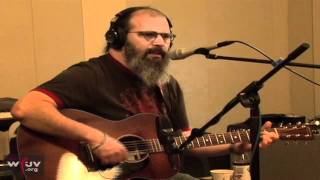 Steve Earle - &quot;This City&quot; (Live at WFUV)