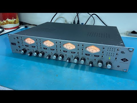 Universal Audio 4-710d tube preamplifier - YouTube