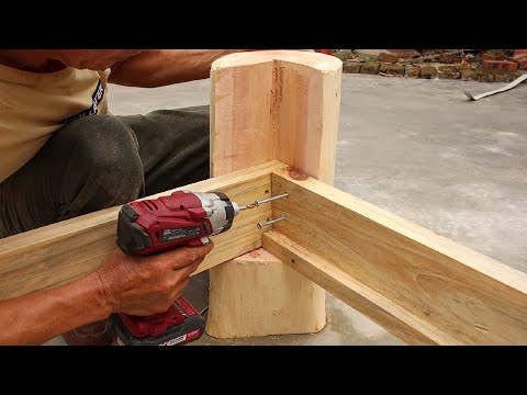 Simple But Amazing Woodworking Ideas // An Incredibly Strong And Easy Bed Out Of Stumps And Pallets
