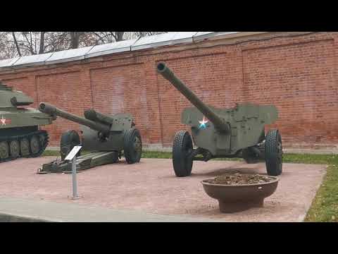 Шоппинг и кафе в Кронштадте.