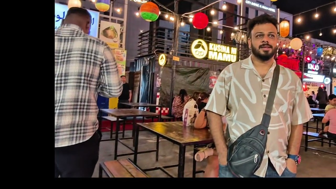AL RIGGA DUBAI NIGHT MARKET #dubai #alrigga #dubaimalayalivlogger #viralshorts #explore #vlog 
