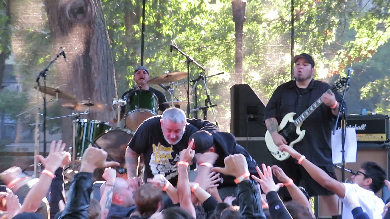 Kill Your Idols "can't take my pride"@20th Anniversary RAYbeez Tribute/Tompkins Square Park 10.01.17