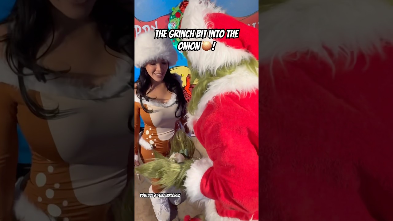 The Grinch bit the onion! #viralshort #foryou #thegrinch #grinchmas #universalstudios