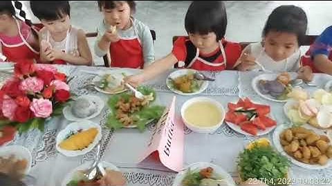 Tiệc Buffet của lớp 4 tuổi A1🍉🍓🫒🍟🥗🌭🍕🧇🍬