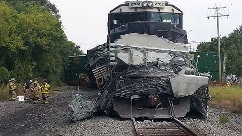 Train simulator 2017 crash compilation !!THREE!!