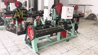 Reverse twist barbed wire making machine