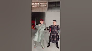 Mặc áo dài nhưng vẫn không cản được sự QUẨY của Lan Ngọc  #Shorts