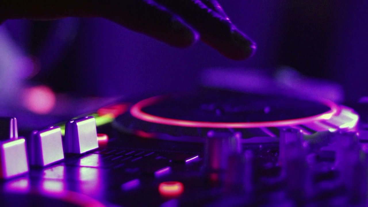 Alpha Industries Vol. 2 -  Paradise -Remix (2001)