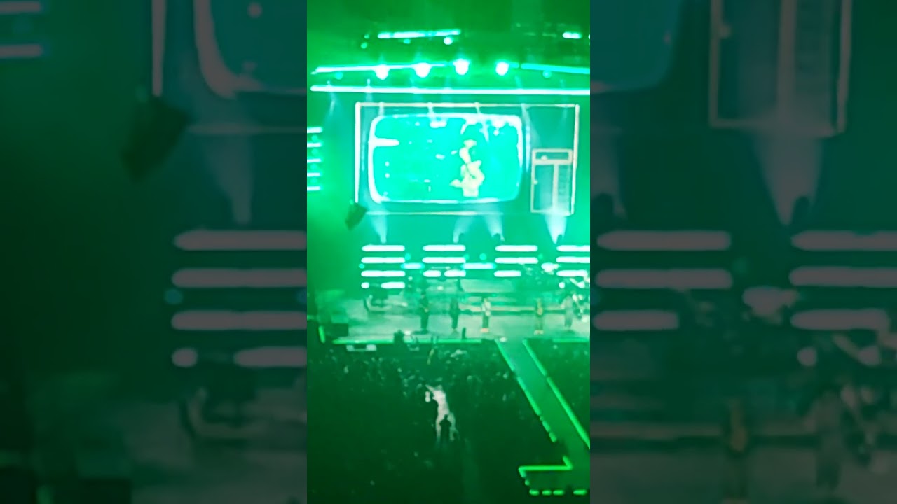 Feel it - TobyMac and Diverse City band  - Live 