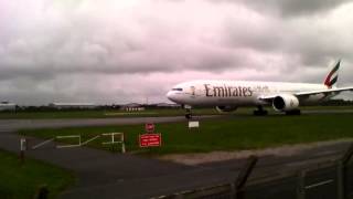 Emirates 777-300ER A6-EGX