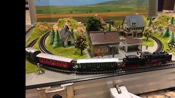 Marklin Z scale Briefcase Train Set - Bavarian Layout