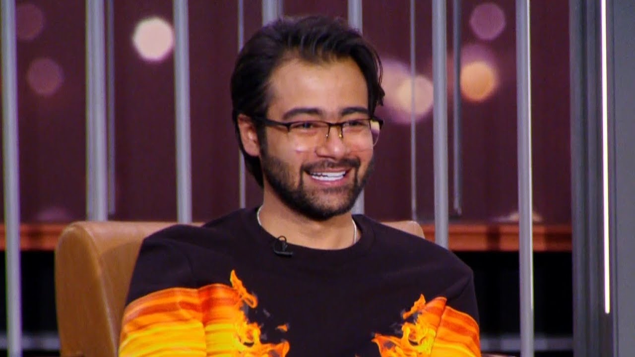 بدايتي بالمسلسلات الإذاعية وهذا سر اختياري للشخصيات المركبة - الفنان حمد اشكناني ع السيف