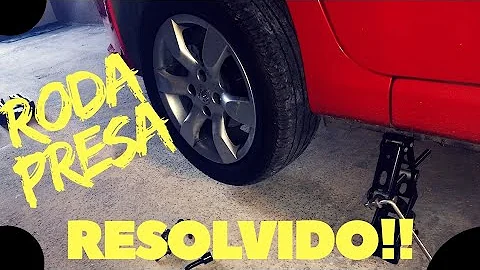 O que fazer quando o pneu do carro não quer sair?
