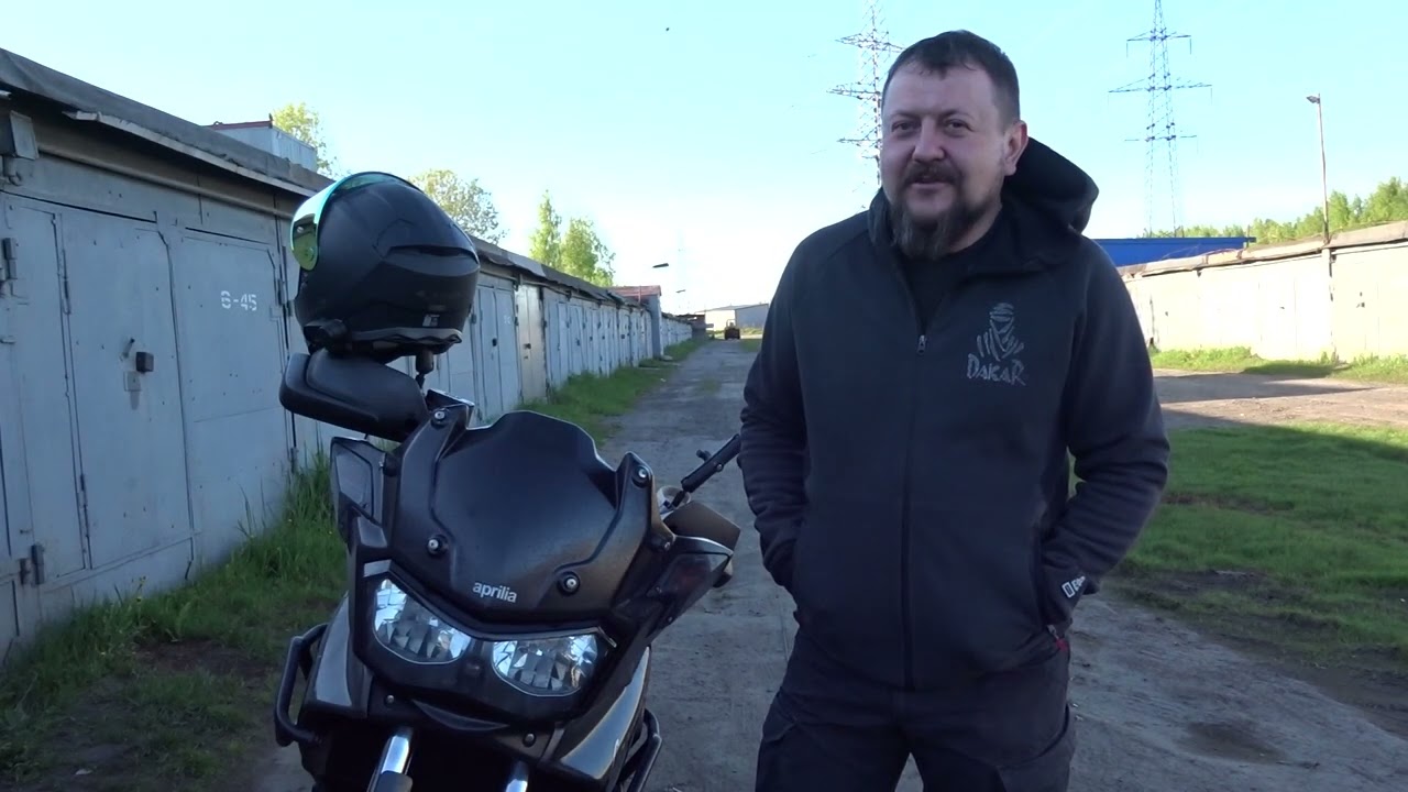 Aprilia Caponord ETV1000, с двигателем от Aprilia Futura.