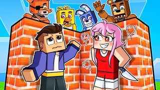 Construye Para SOBREVIVIR a FNAF con LA NOVIA LOCA en MINECRAFT!