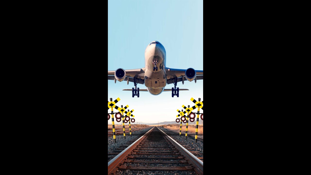 【踏切アニメ】飛行機とふみきりカンカン Railroad crossing Airplane kareta api रेल उड़न तश्तरी #Shorts