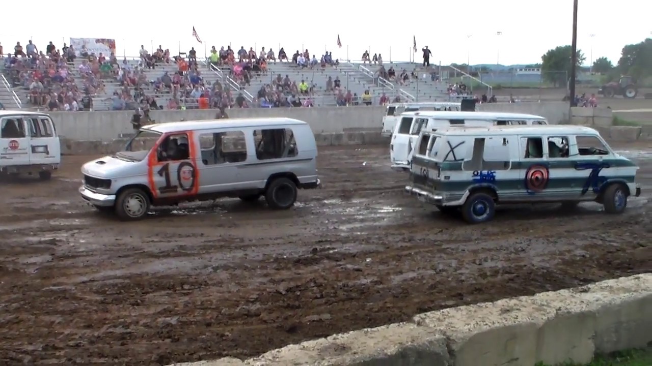 Mauston, WI Demo Derby 2017- Cargo Vans