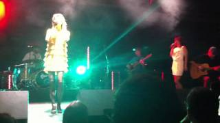 Nouvelle Vague - Sandy Sandy (Athens / Technopolis 06.09.2011)