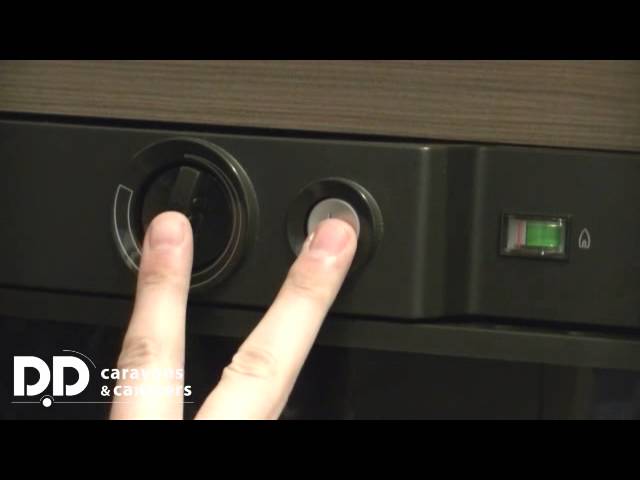 Uitleg Dometic koelkast in een caravan - YouTube