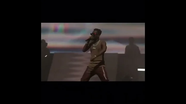 Moment Patoranking joins Davido on stage at the O2 Arena! 🚀🚀 #Shorts