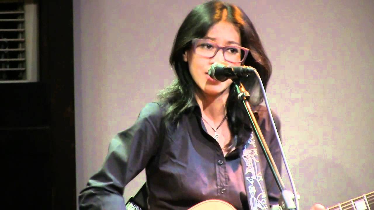 endah n rhesa tuimbe let sing mostly jazz 17 05 12 endah n rhesa tuimbe let sing mostly jazz 17 05 12