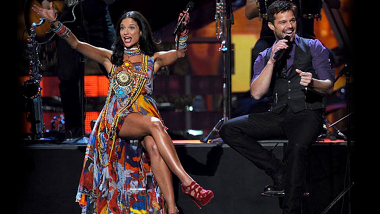 latinos auto sales Lo Mejor de mi Vida eres Tu - Ricky Martin Feat Natalia Jiménez ( En vivo, Latin GRAMMYS)