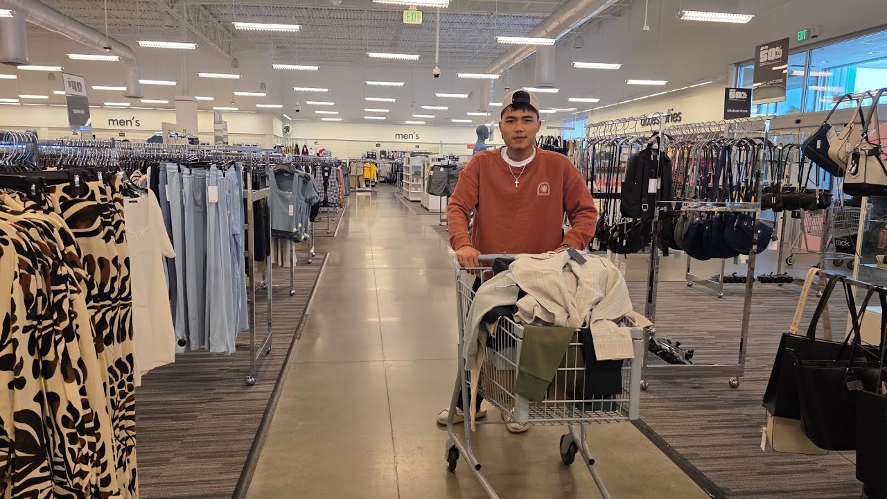 Day 2 / Shopping / Gym etc😁